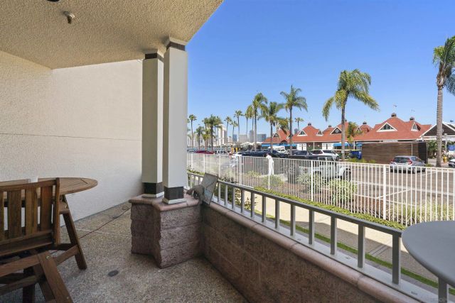 1133 1st St 119, Coronado, CA 92118