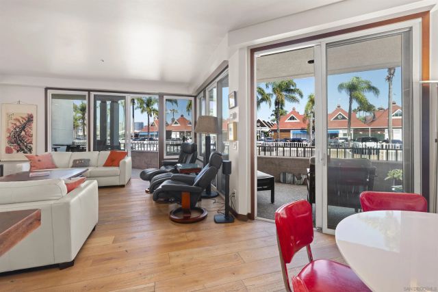 1133 1st St 119, Coronado, CA 92118
