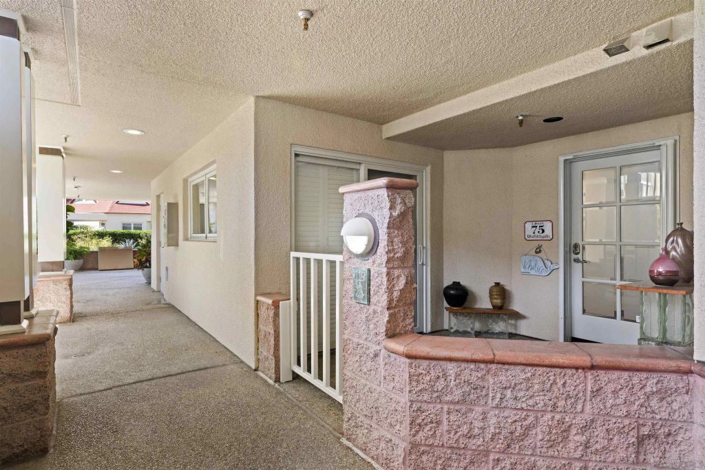 1133 1st St 119, Coronado, CA 92118