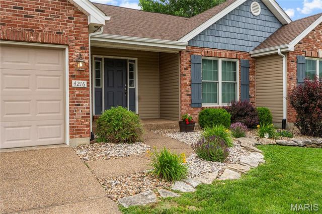 4216 Broken Rock Drive, Wentzville, MO 63385