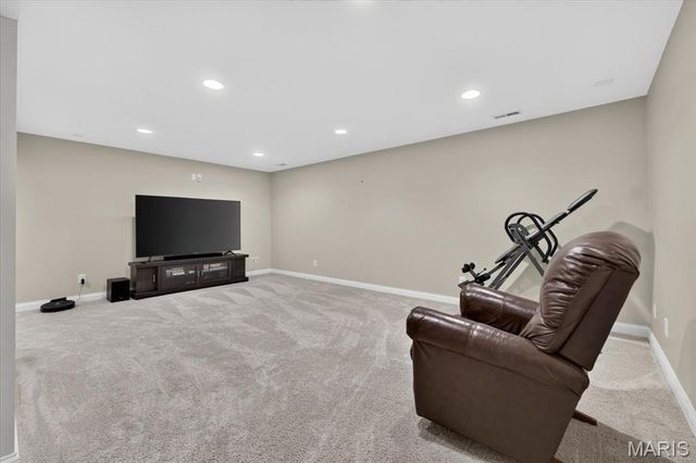 4216 Broken Rock Drive, Wentzville, MO 63385