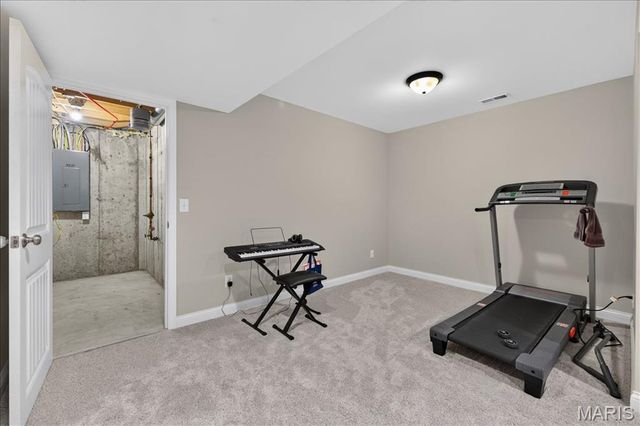 4216 Broken Rock Drive, Wentzville, MO 63385