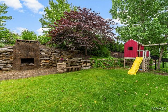 4216 Broken Rock Drive, Wentzville, MO 63385
