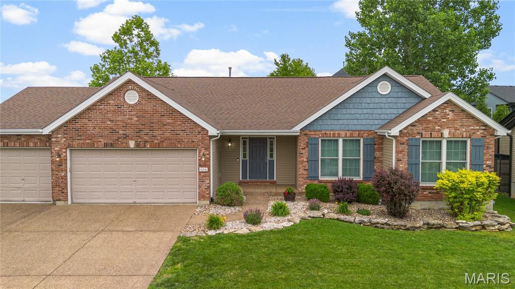 4216 Broken Rock Drive, Wentzville, MO 63385
