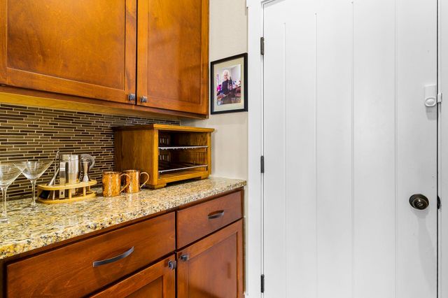 428 Bridgelanding, Onalaska, TX 77360