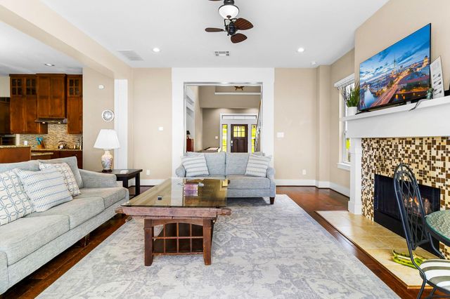 428 Bridgelanding, Onalaska, TX 77360