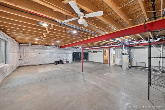 1002 Chestnut Drive, Pingree Grove, IL 60140