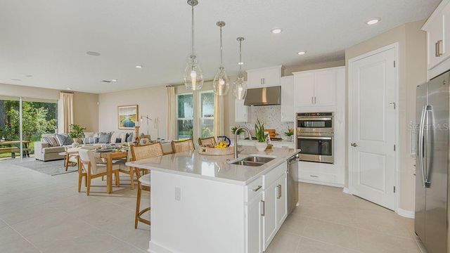 10 ARMENIA COURT, Palm Coast, FL 32137