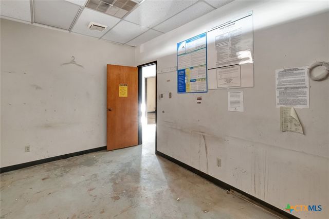 104 Teakwood Drive, Victoria, TX 77901