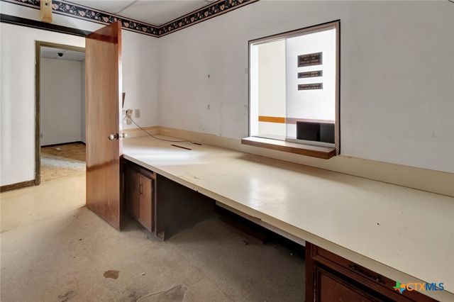 104 Teakwood Drive, Victoria, TX 77901