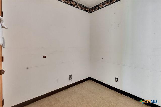 104 Teakwood Drive, Victoria, TX 77901