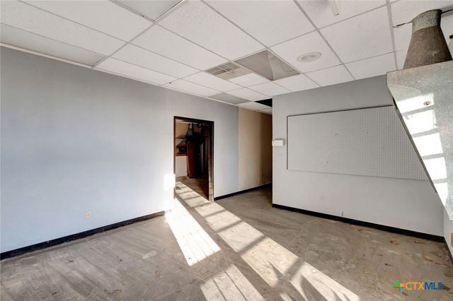 104 Teakwood Drive, Victoria, TX 77901