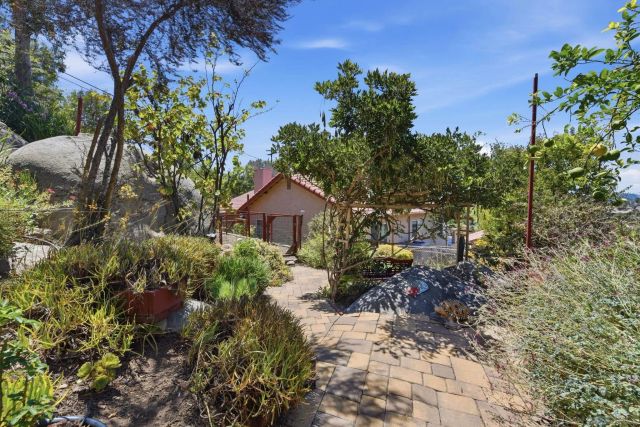 1653 Vista Vereda, El Cajon, CA 92019