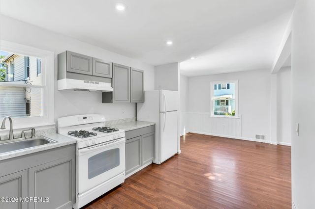 28 Lockwood Avenue, Freehold, NJ 07728