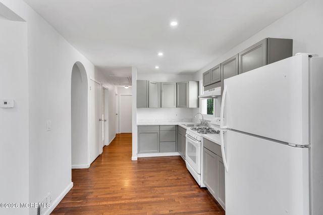28 Lockwood Avenue, Freehold, NJ 07728