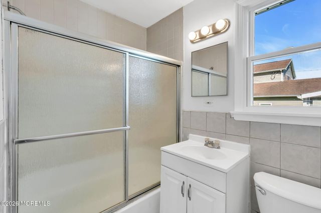 28 Lockwood Avenue, Freehold, NJ 07728