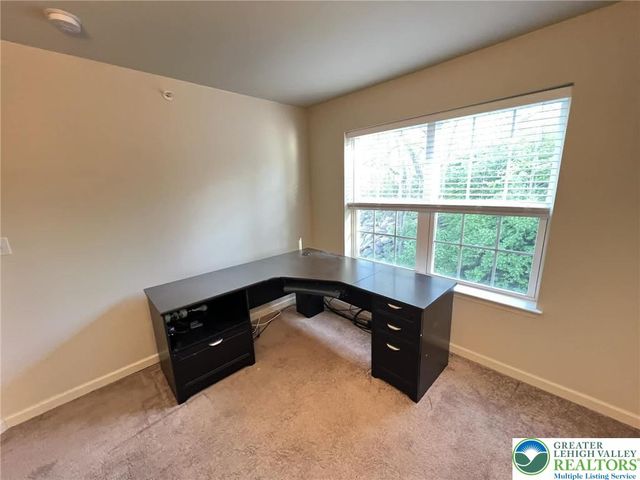2290 Rising Hill Road, Whitehall Twp, PA 18052