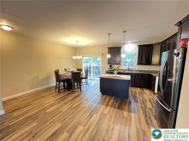 2290 Rising Hill Road, Whitehall Twp, PA 18052