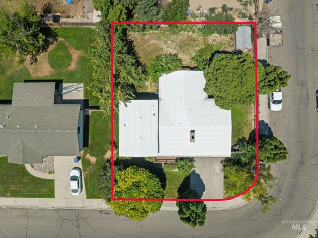1535 Princeton Dr, Twin Falls, ID 83301