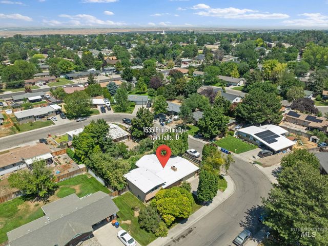 1535 Princeton Dr, Twin Falls, ID 83301