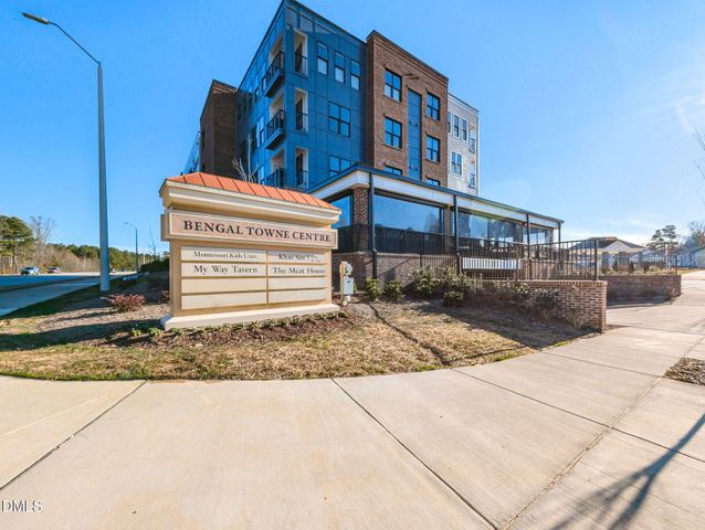 2425 Gathering Square Court, Fuquay Varina, NC 27526