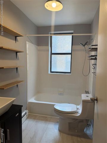 120 Seward Street 17-203, Detroit, MI 48202