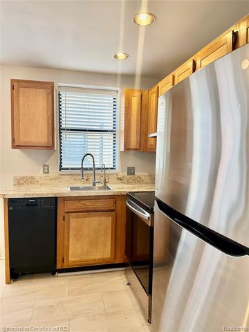 120 Seward Street 17-203, Detroit, MI 48202