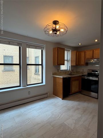120 Seward Street 17-203, Detroit, MI 48202