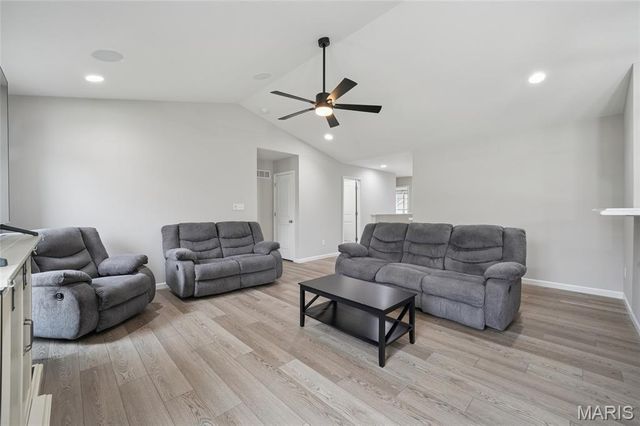 120 Dark Horse Court, Wentzville, MO 63385