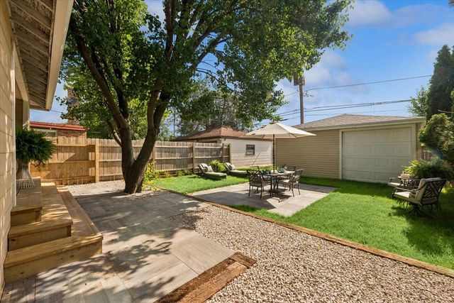 4019 Prairie Avenue, Schiller Park, IL 60176