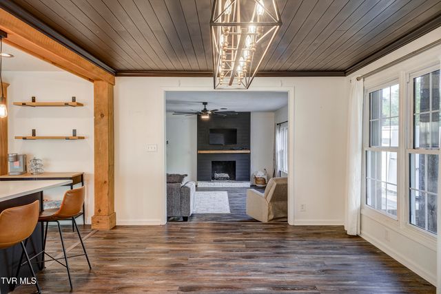 110 Hopeville Avenue, Greeneville, TN 37745