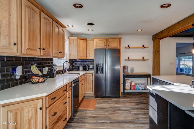 110 Hopeville Avenue, Greeneville, TN 37745