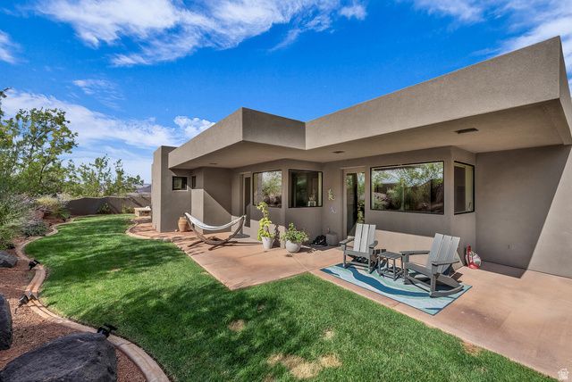 2047 W COUGAR ROCK CIR, St. George, UT 84770