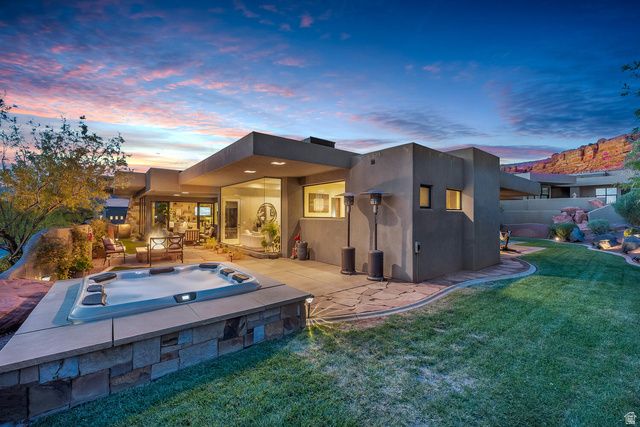 2047 W COUGAR ROCK CIR, St. George, UT 84770