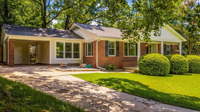 1409 PINE VALLEY Road, Little Rock, AR 72207