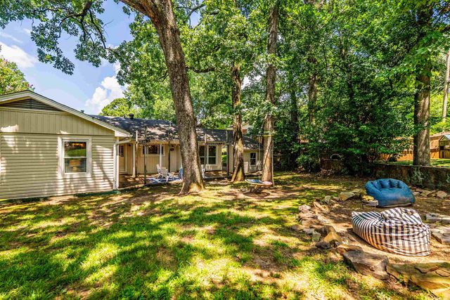 1409 PINE VALLEY Road, Little Rock, AR 72207