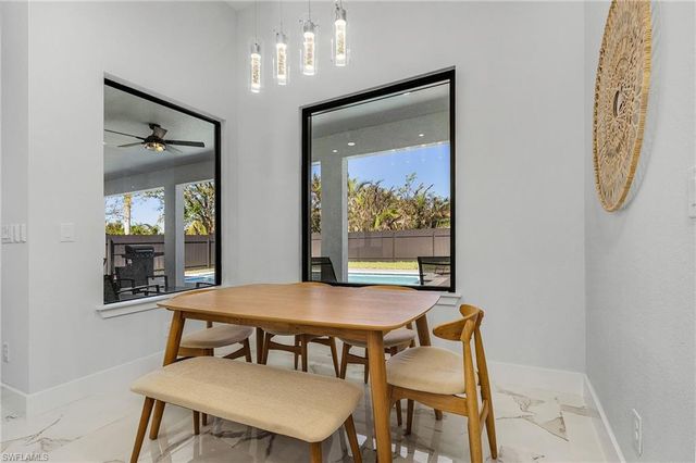 1925 SW 3rd TER, Cape Coral, FL 33991