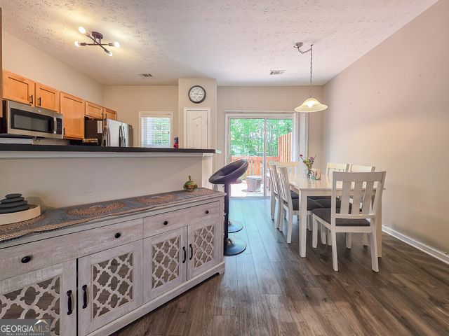 740 Abbotts Mill Court 90, Johns Creek, GA 30097