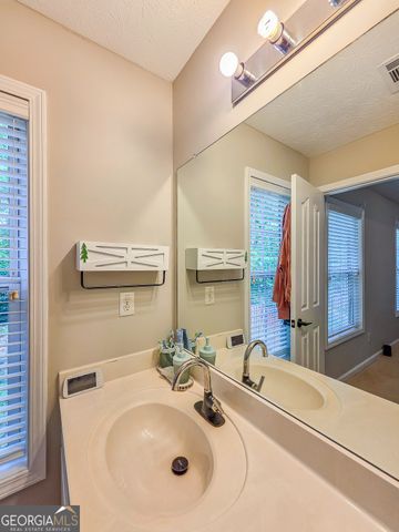 740 Abbotts Mill Court 90, Johns Creek, GA 30097