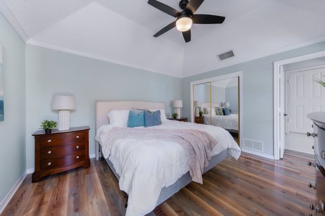 9000 Cumberland Drive, Irving, TX 75063