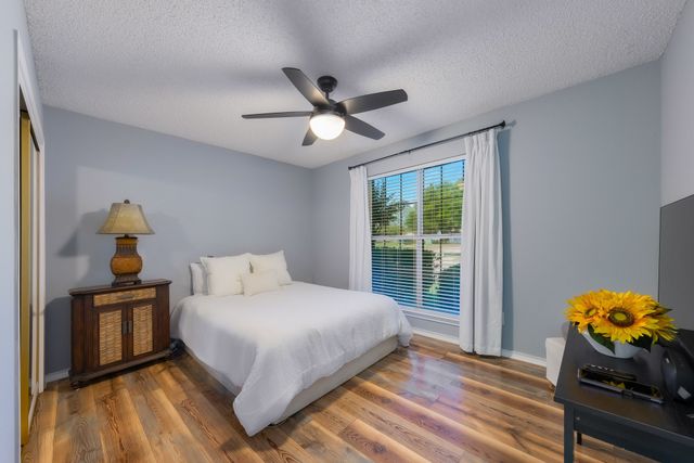 9000 Cumberland Drive, Irving, TX 75063