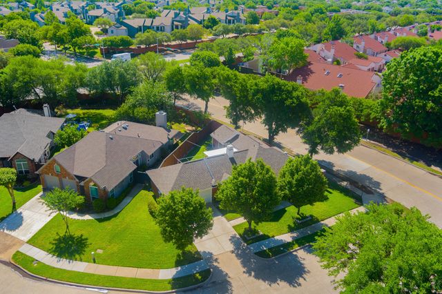 9000 Cumberland Drive, Irving, TX 75063