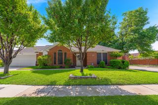 9000 Cumberland Drive, Irving, TX 75063