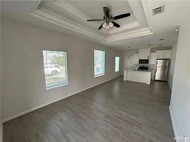 5609 Sandpiper Avenue, Mission, TX 78573
