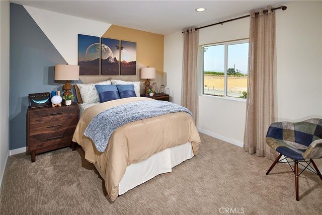 30967 Avenida Ramblas, Highland, CA 92346