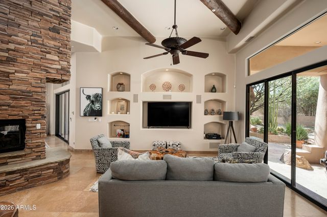 7624 E STAGECOACH Pass, Carefree, AZ 85377