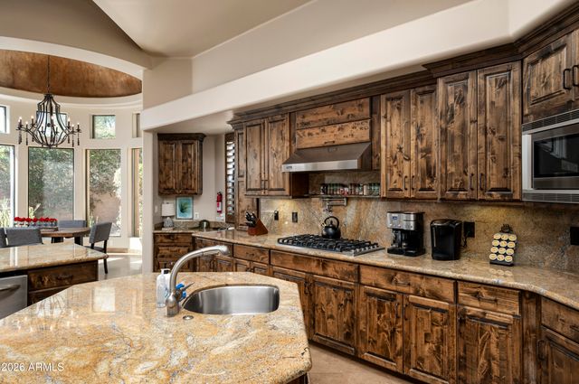 7624 E STAGECOACH Pass, Carefree, AZ 85377