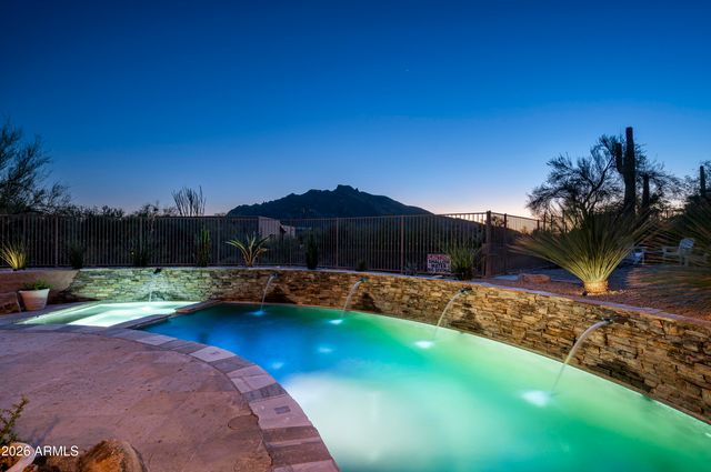 7624 E STAGECOACH Pass, Carefree, AZ 85377