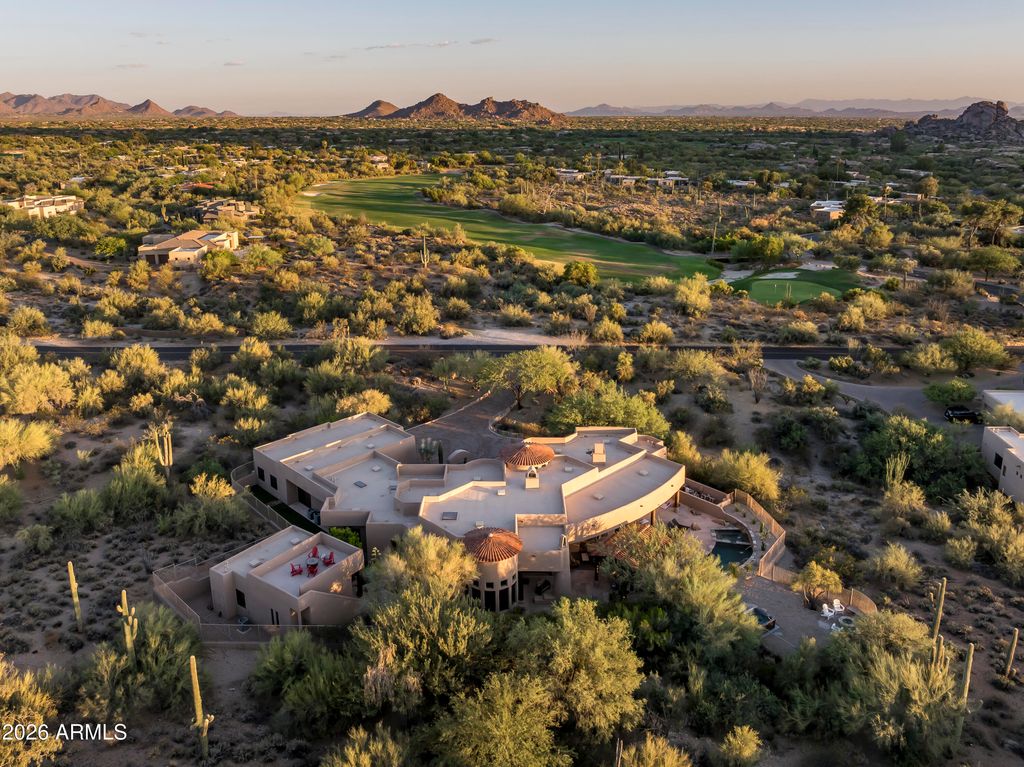 7624 E STAGECOACH Pass, Carefree, AZ 85377 — photo 2