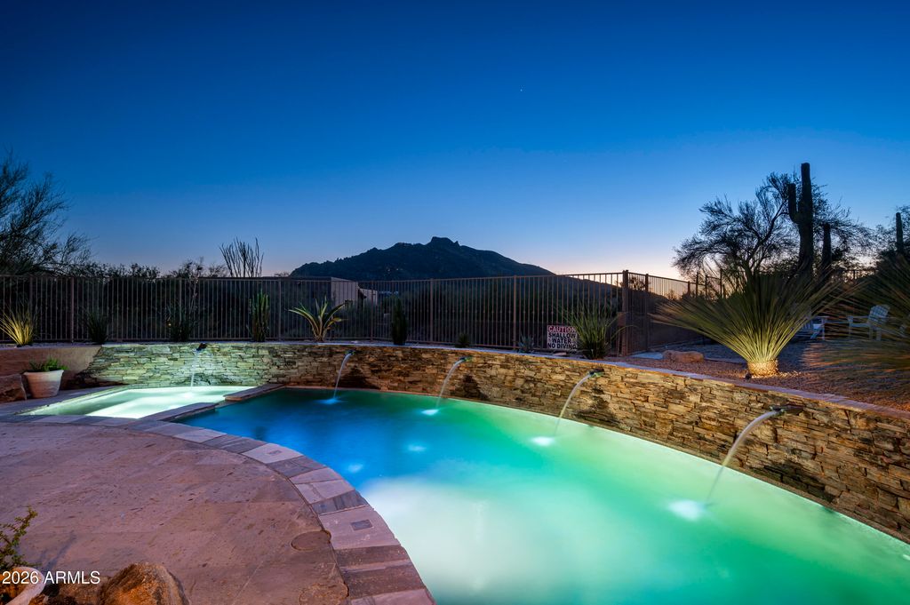 7624 E STAGECOACH Pass, Carefree, AZ 85377 — photo 5